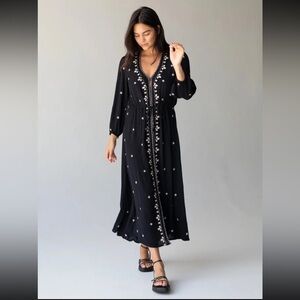 New• Natural Life Brae Flowy Embroidered Floral Boho Maxi Dress• Medium